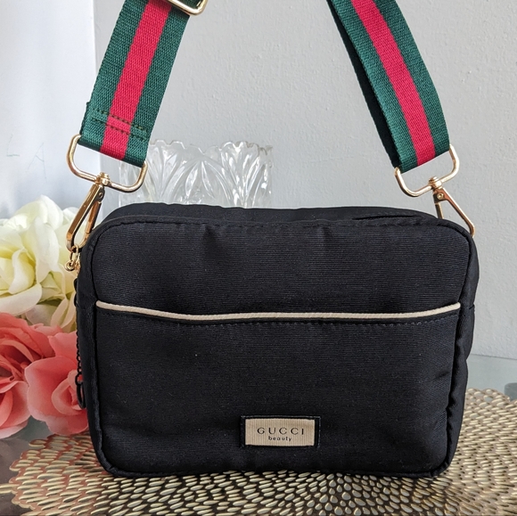 Gucci - Picture 3 of 12